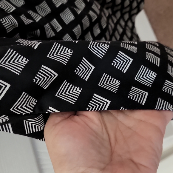 White House Black Market dress size 6 - Picture 7 of 9